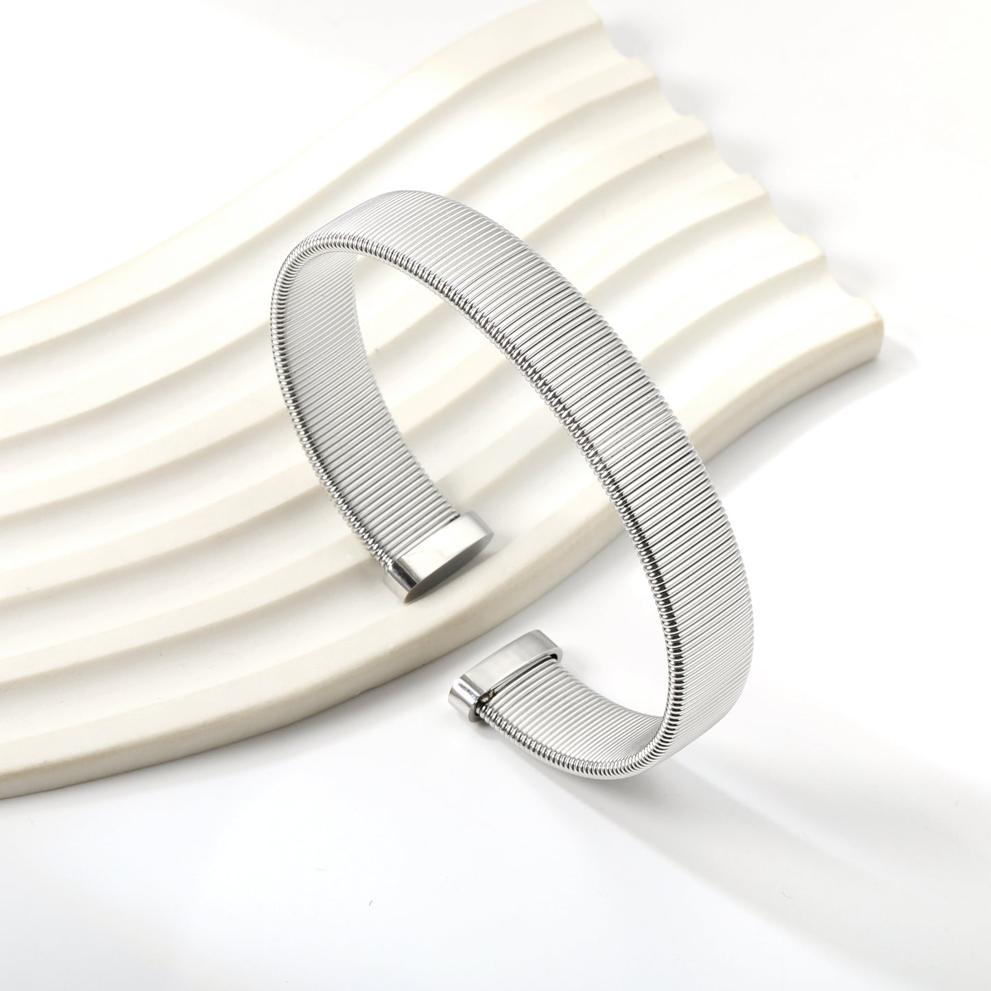 Classic Timeless Bangle