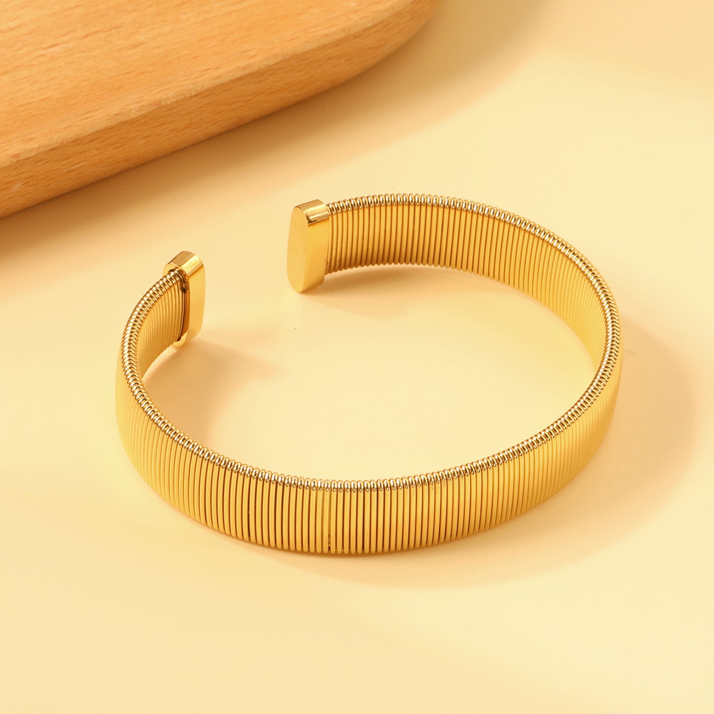 Classic Timeless Bangle