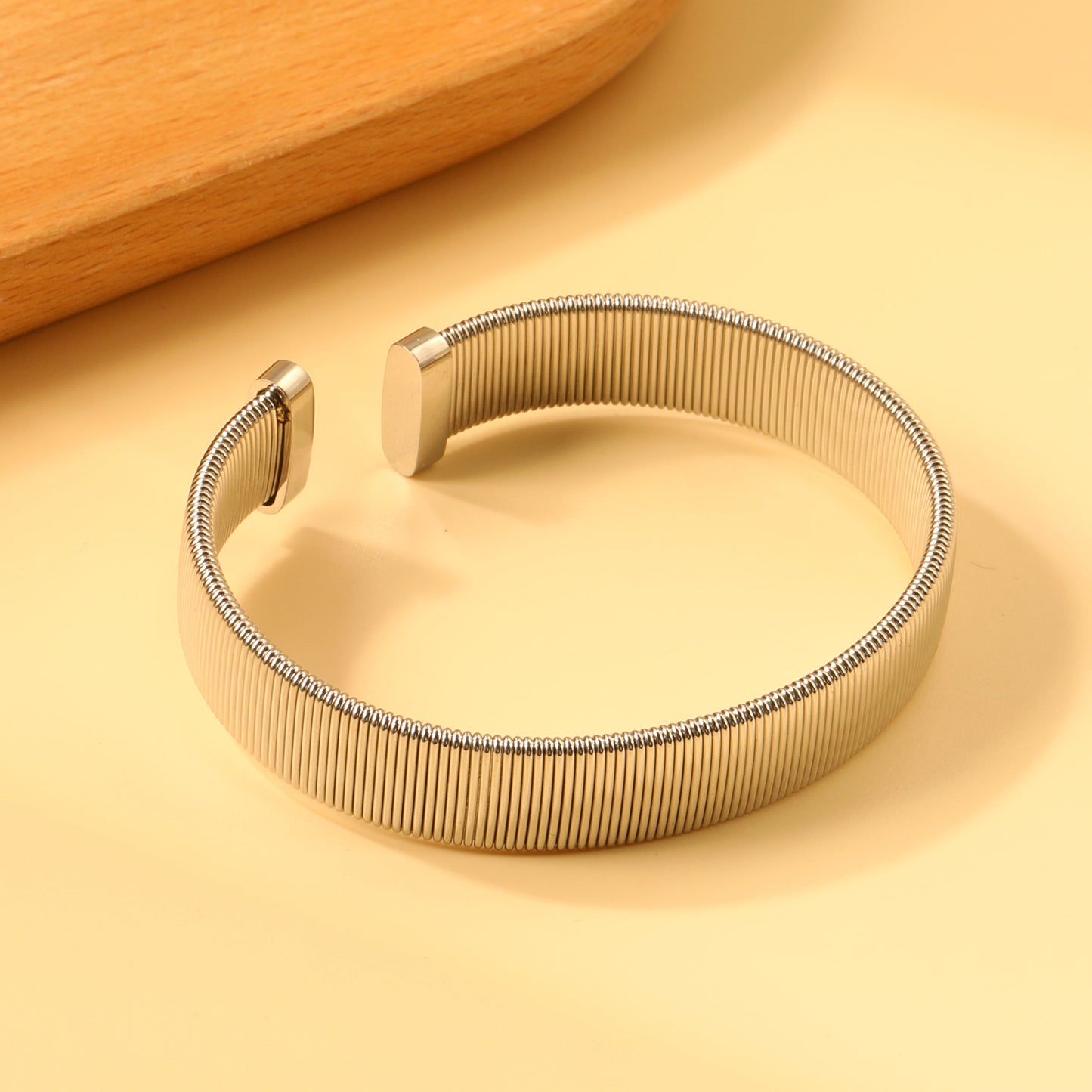 Classic Timeless Bangle
