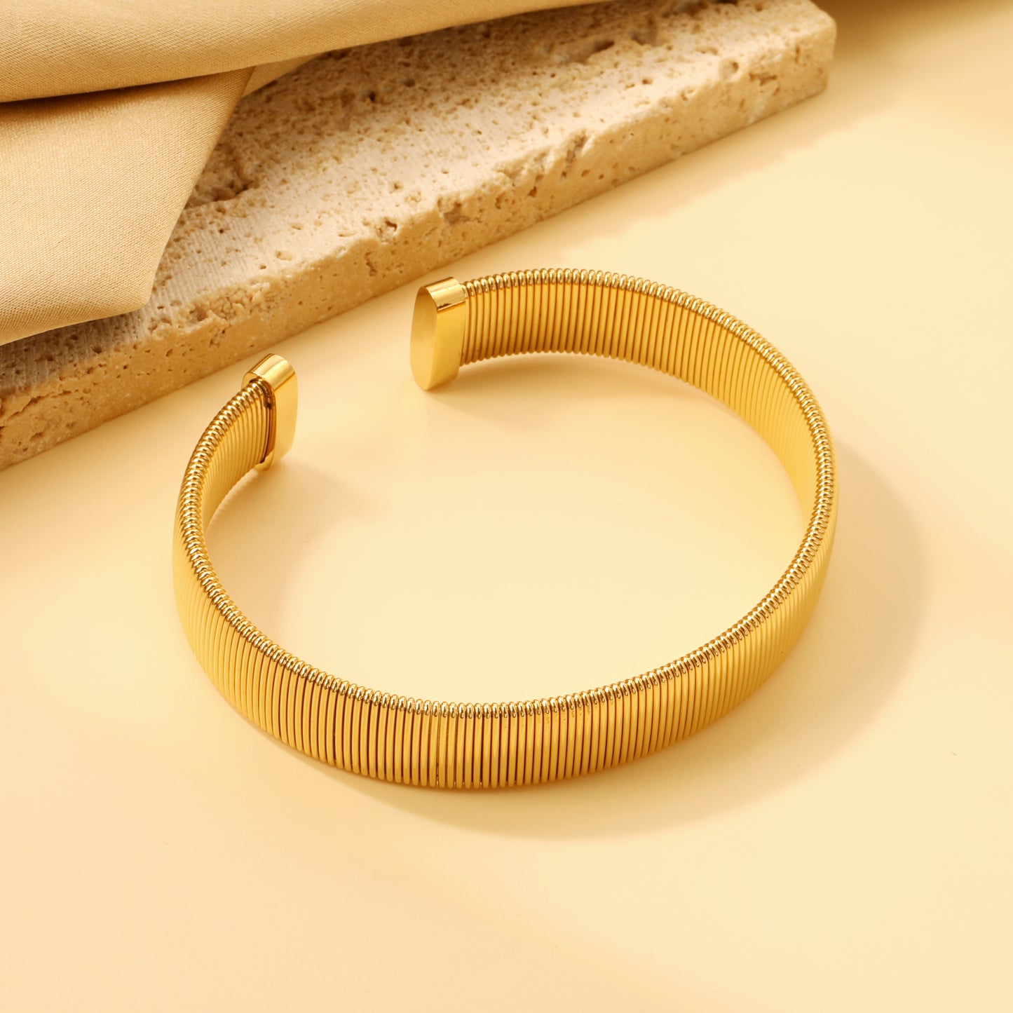 Classic Timeless Bangle