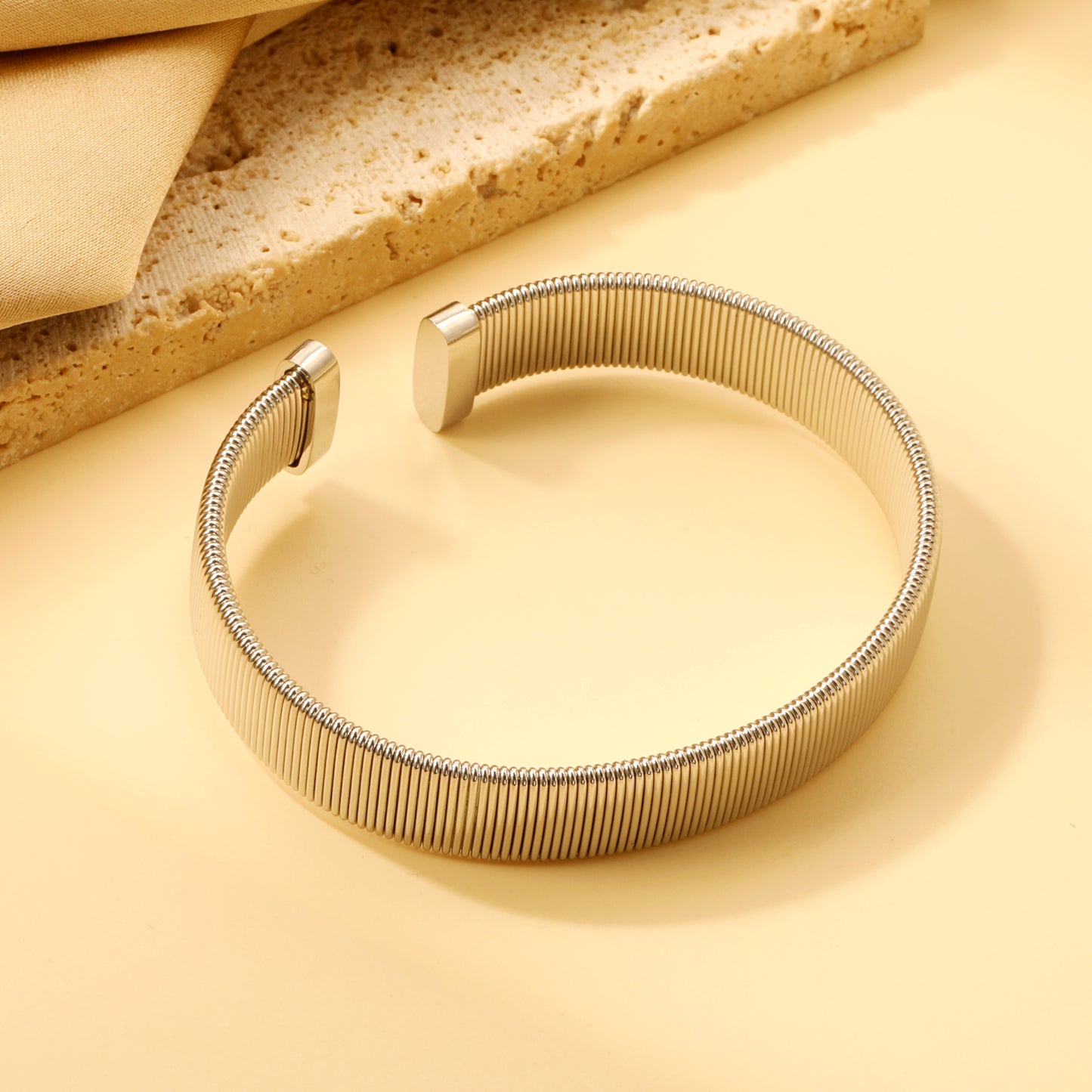 Classic Timeless Bangle