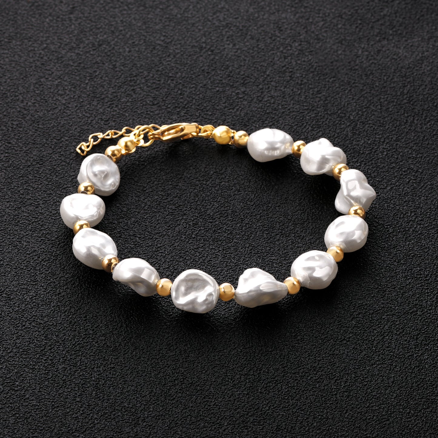 Baroque Pearl Bracelet