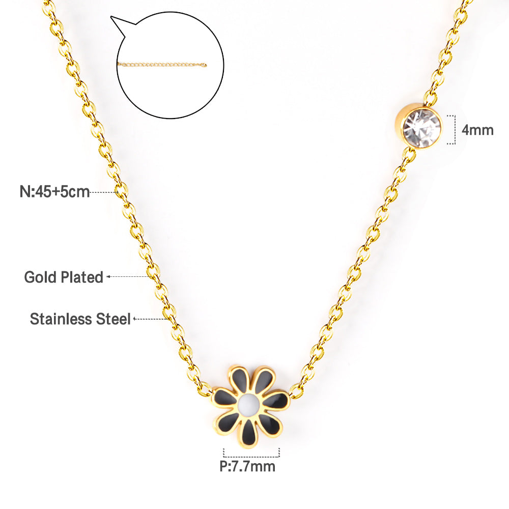 Daisy Flower Pendant Necklace with Crystal Accent